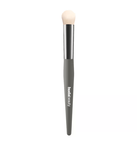 Huda Beauty - CONCEAL & UNDEREYE BUFF BRUSH