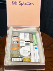 Skincare Exclusive Winter Box ( 9 Products)