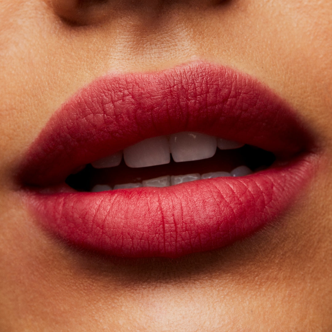 Mac Cosmetics POWDER KISS LIPSTICK WERK, WERK, WERK Enchanted Belle Pakistan