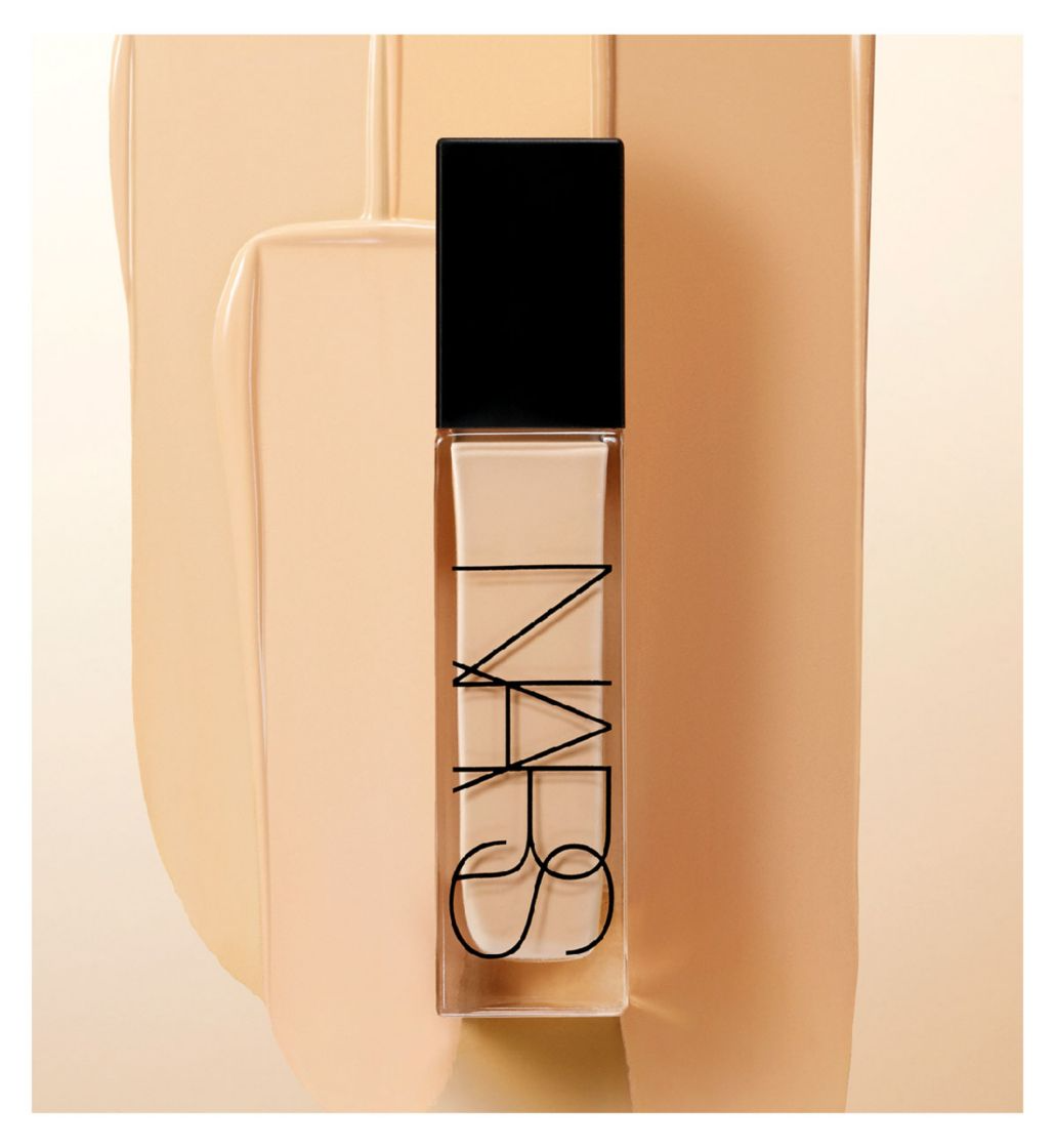 NARS Natural Radiant Longwear Foundation Enchanted Belle Pakistan