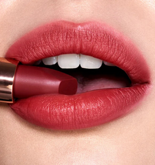 Charlotte Tilbury MATTE REVOLUTION WALK OF NO SHAME